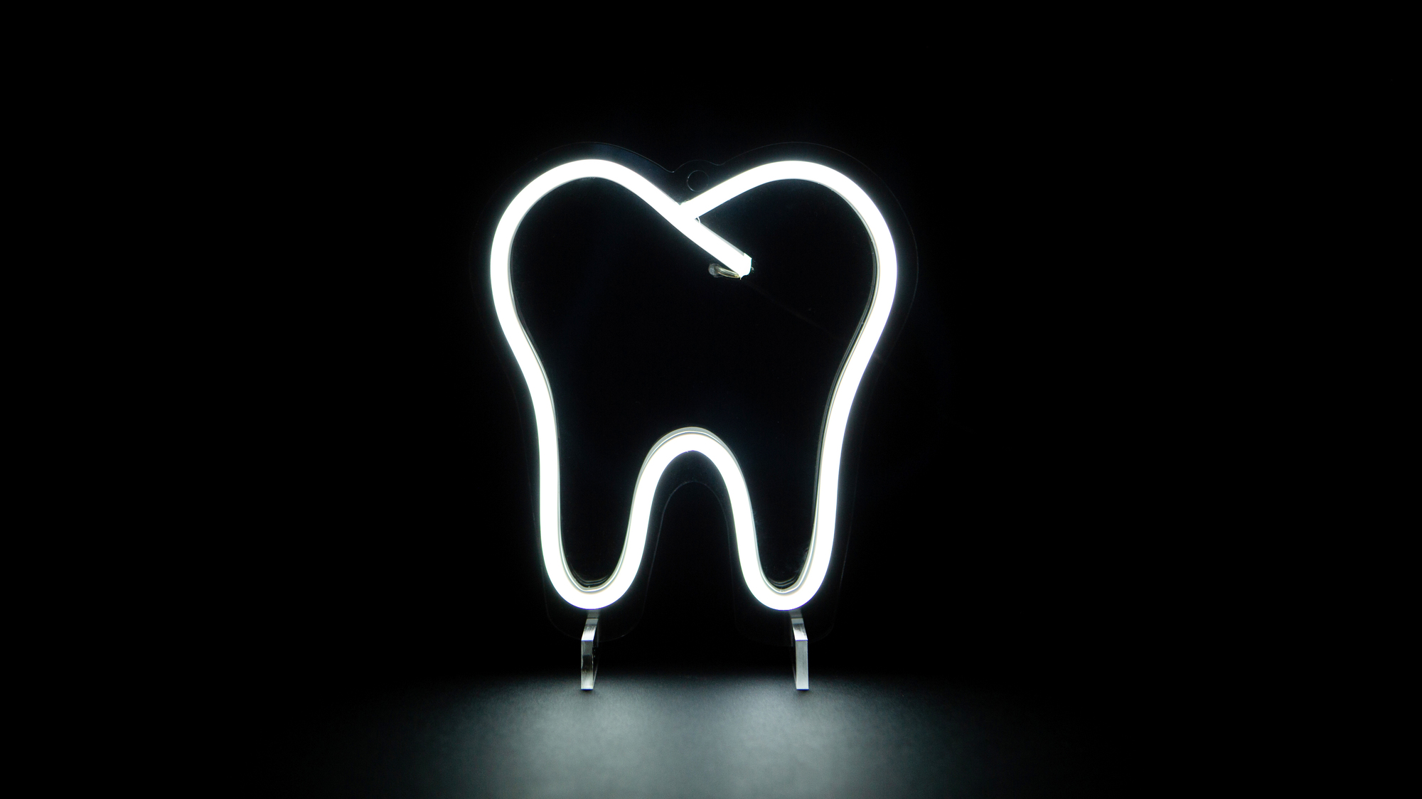 Featured image for Oral Health FAQs: Flossing, Other Practices, and Overall Health