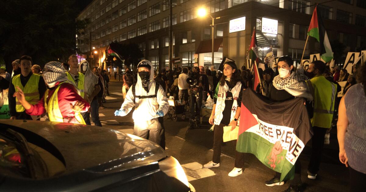 Featured image for Protesters Disrupt Traffic in Demanding Gaza Strip Cease-fire