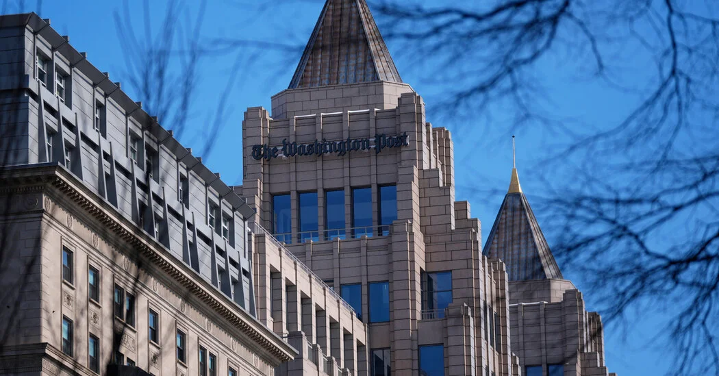 Bezos-Backed Washington Post Slashes Hundreds of Jobs