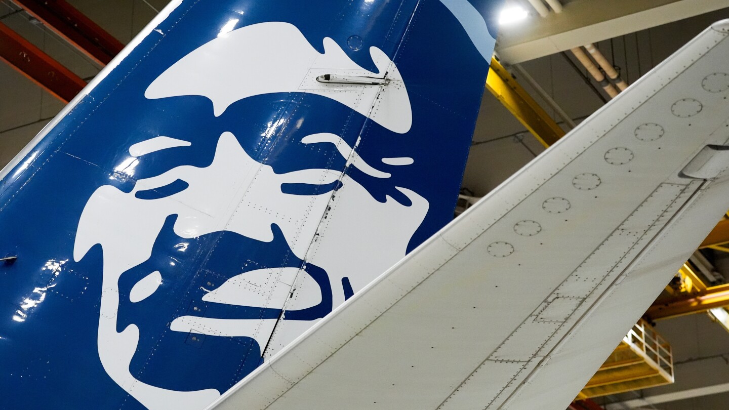 Featured image for Alaska Airlines Restores Flights After IT Outage