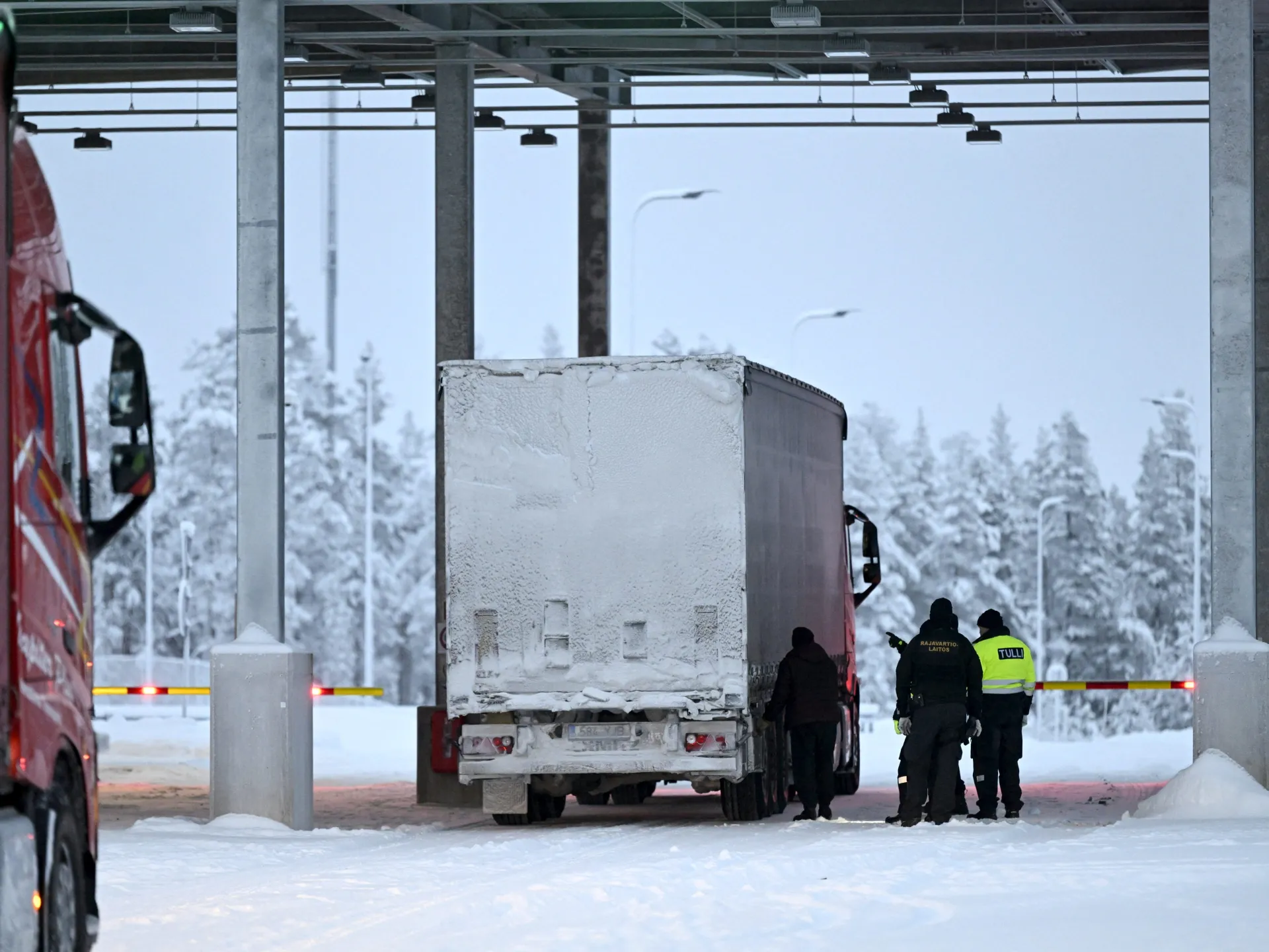 Finland Implements Temporary Border Closure with Russia
