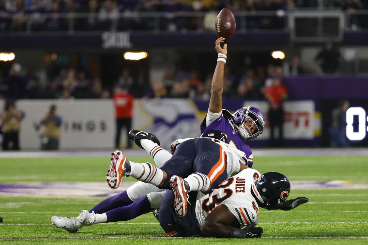 Featured image for Bears' Late Win Over Vikings Exposes Dobbs' Struggles