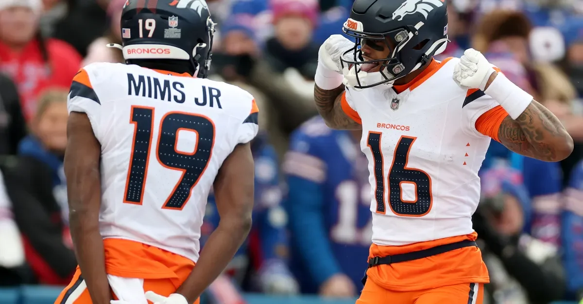 Broncos land Jaylen Waddle to redefine their WR core