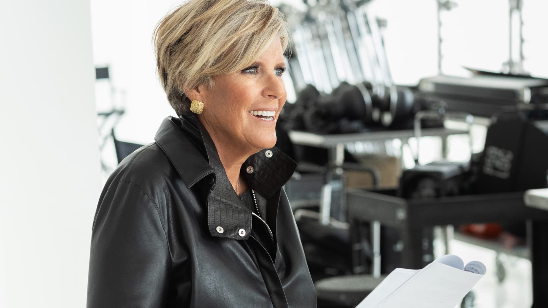 "Why Suze Orman Advises Against Annual Budget Overhauls"