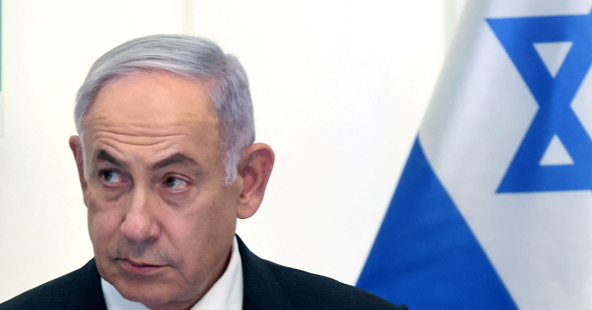 "Biden's Gaza Ceasefire Efforts Face Resistance from Hamas and Israel"