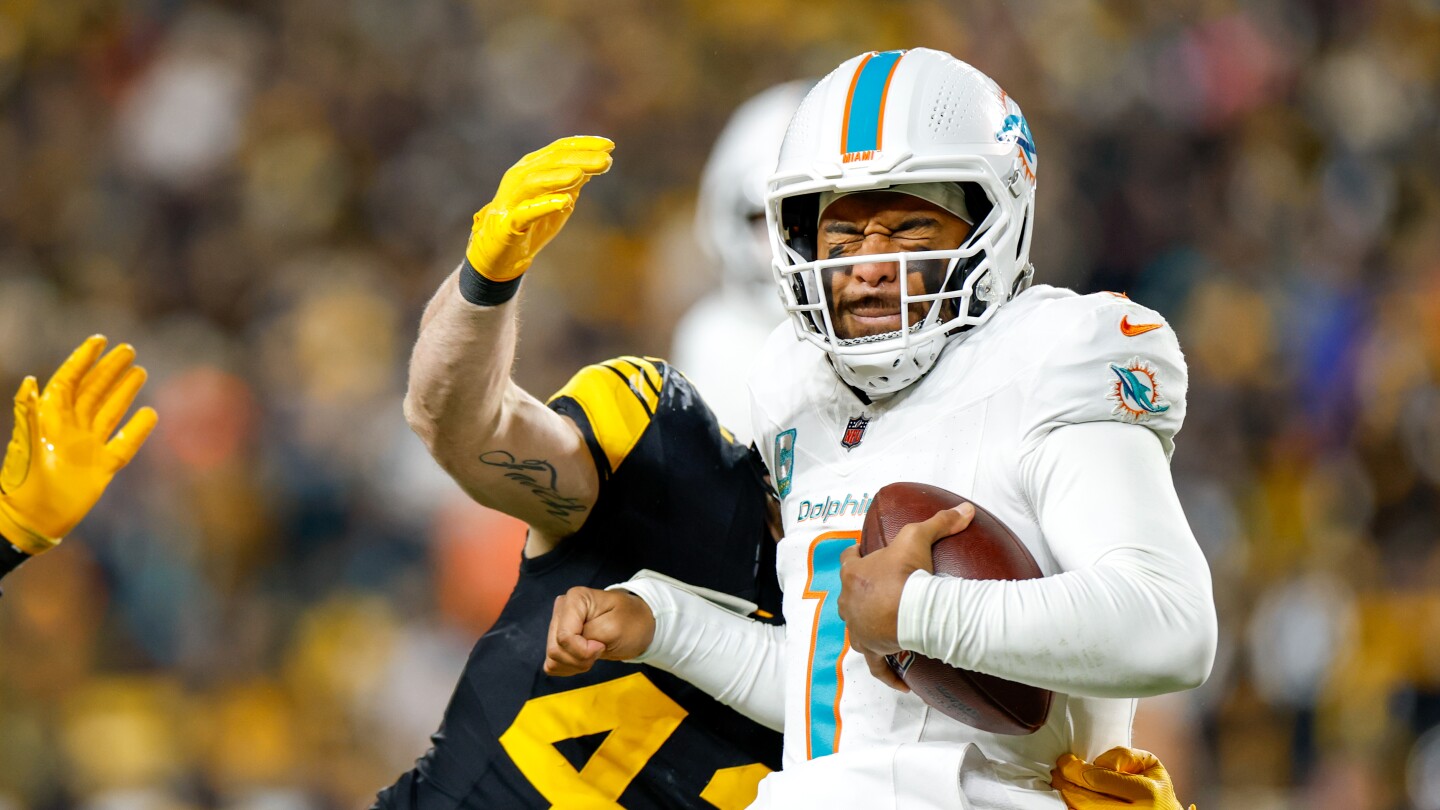 Featured image for Dolphins' Coach McDaniel Keeps Options Open on Tua's Future
