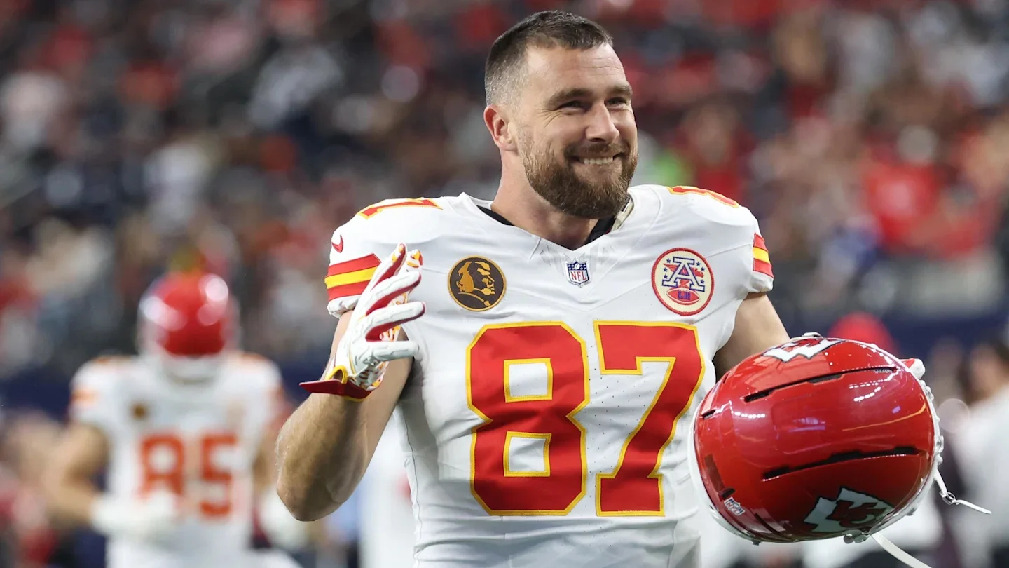 Chiefs’ Kelce Deal Signals Possible Retirement Tour