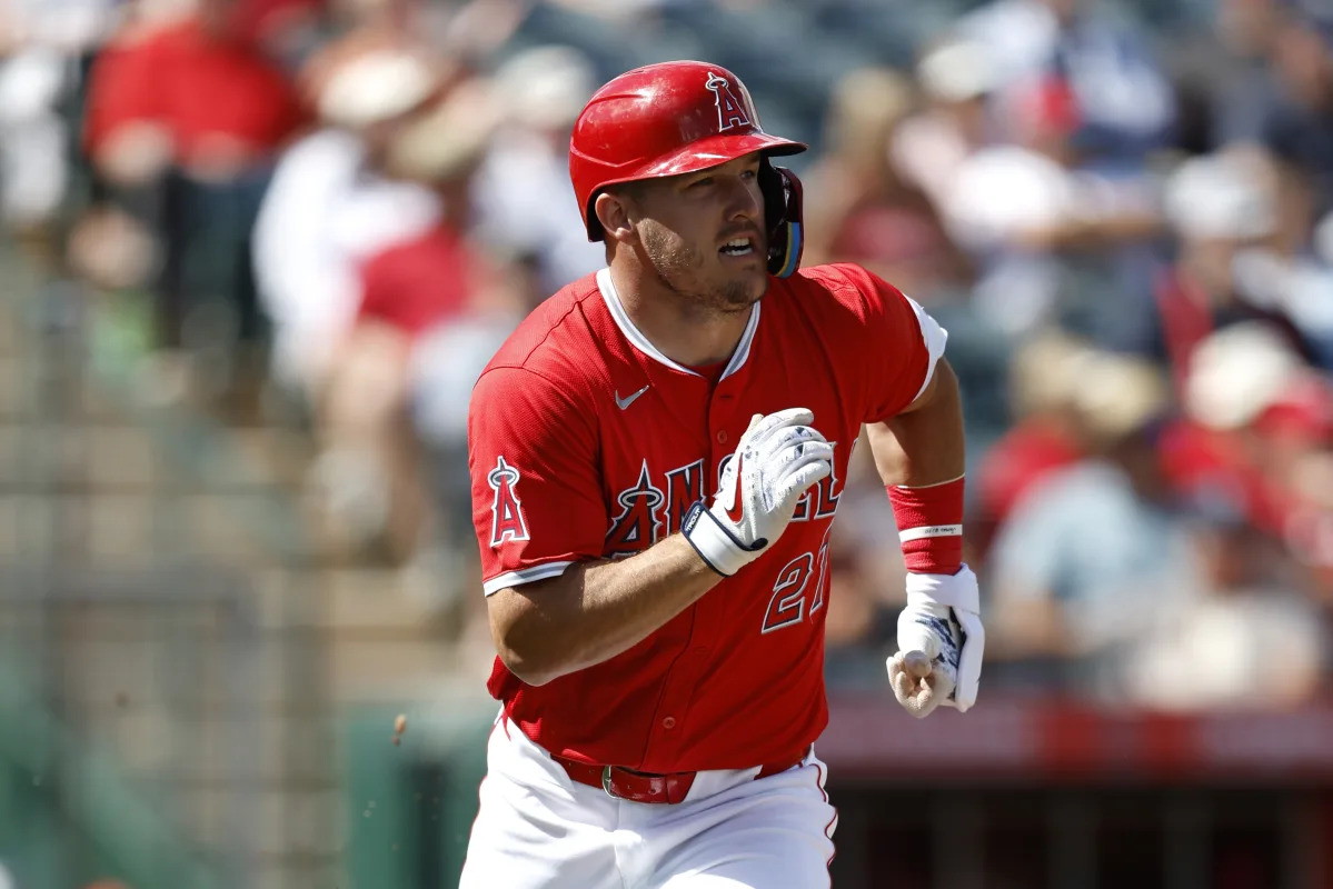 Featured image for "2024 Fantasy Baseball Draft: Avoiding Busts, Targeting Sleepers, and Top Pitchers"