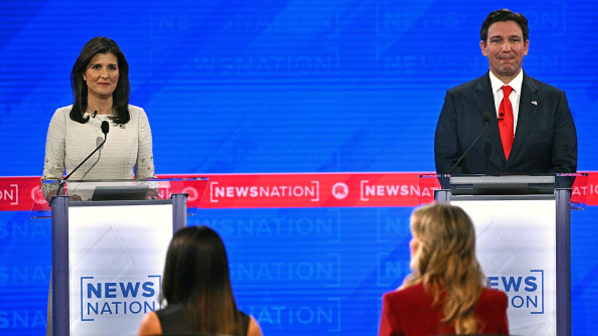 "Controversy Surrounds Haley's Wall Street Donor Surge at GOP Debate"