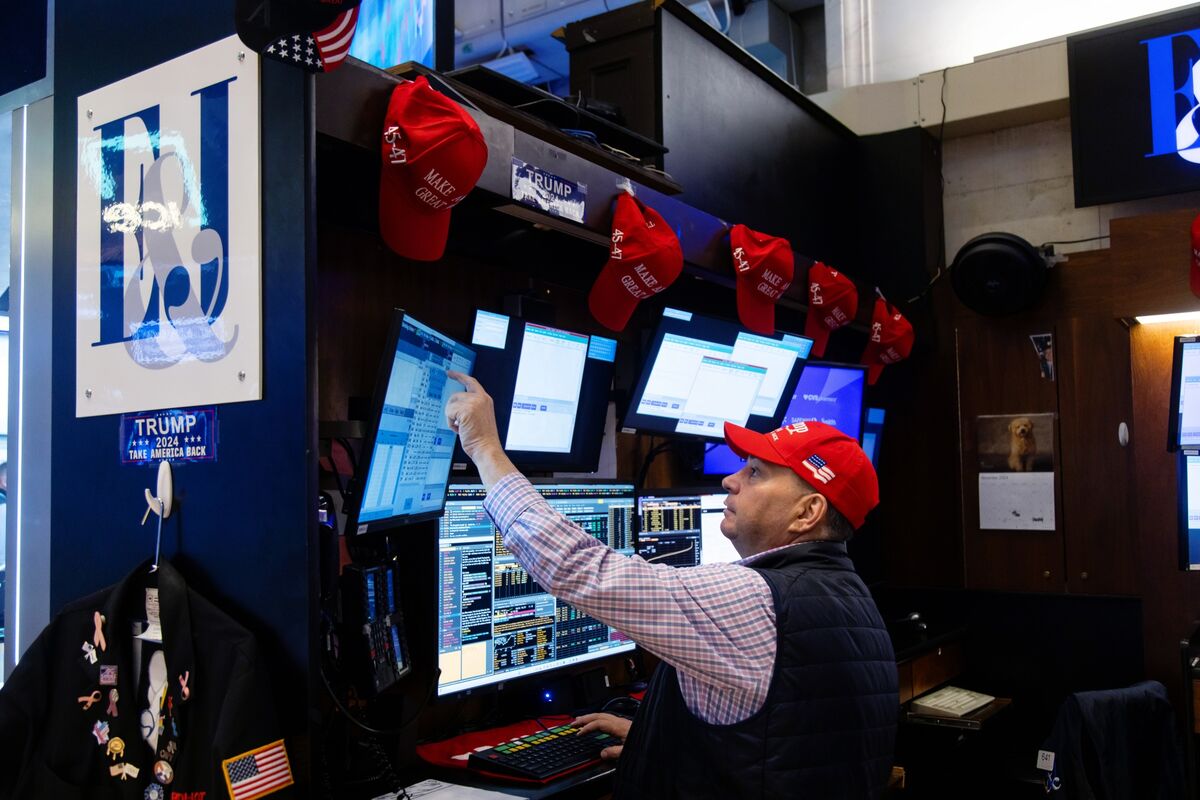 Wall Street's Trump-Fueled Optimism Spurs Market Bets and CEO Bonuses