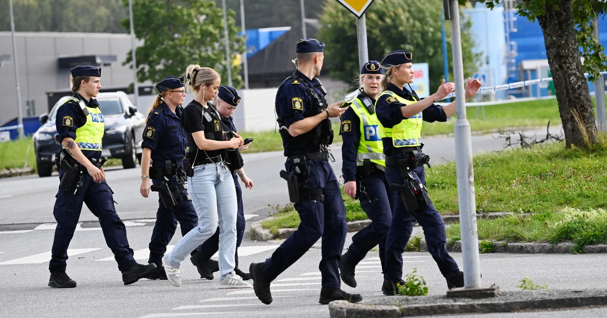 Featured image for Teen Girls Turned Hitwomen in Sweden's Crime Wars
