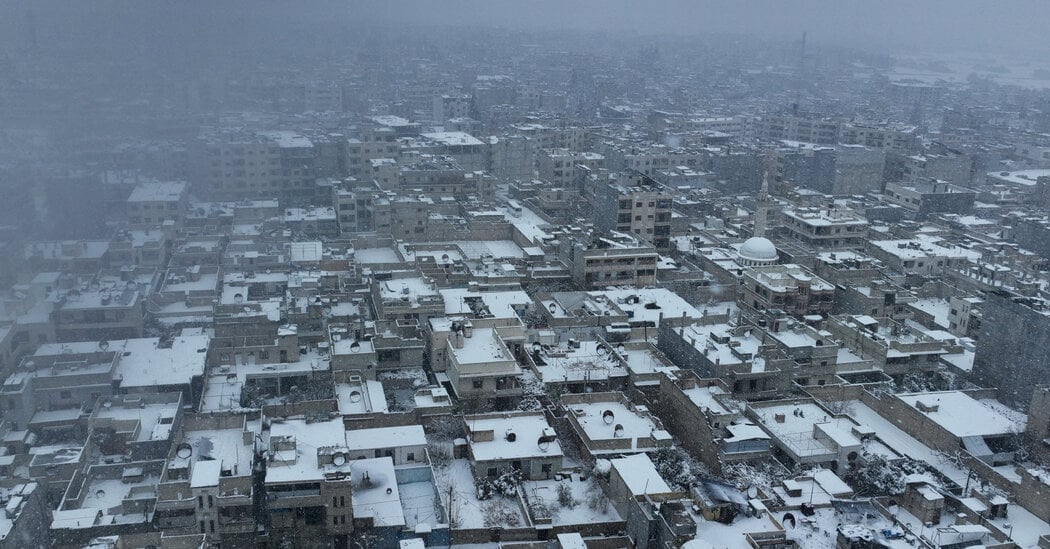 Featured image for Syrian Suicide Bomber Kills Security Officer on New Year's Eve