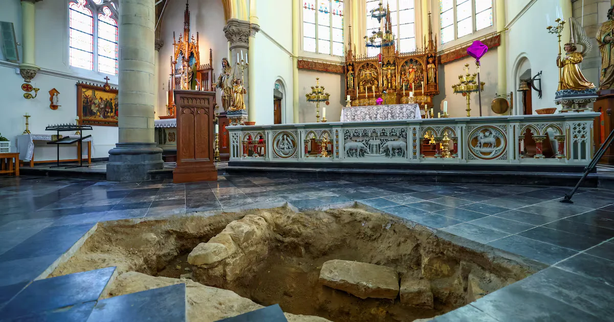 Maastricht Skeleton May Confirm Count d’Artagnan’s Buried Remains