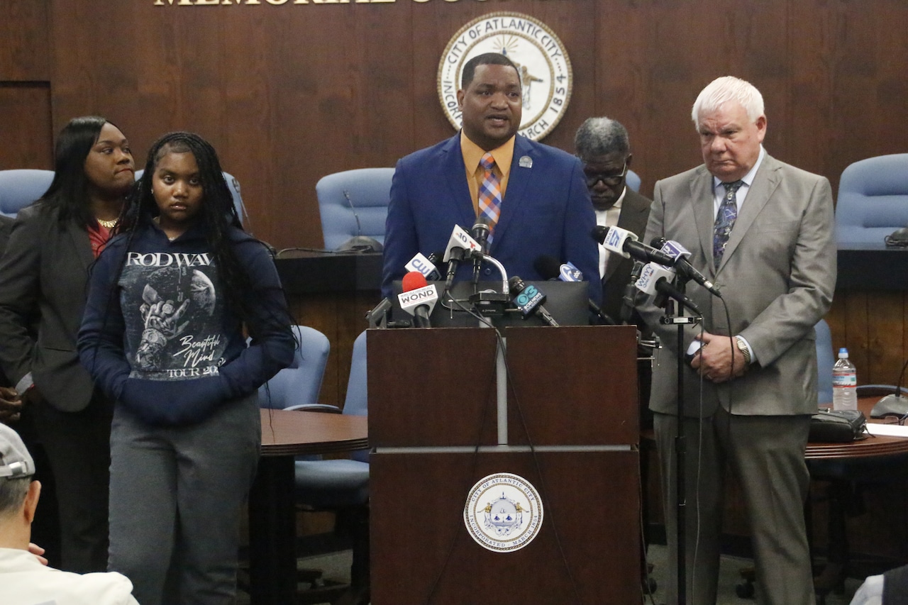 Featured image for "Atlantic City Mayor Under Investigation for Family Matter, Lawyer Says"