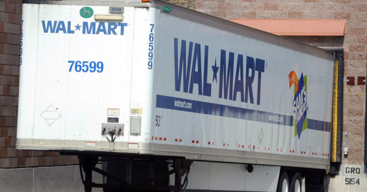 Featured image for Last Chance Cyber Monday: Huge Discounts on Bose and JBL Speakers