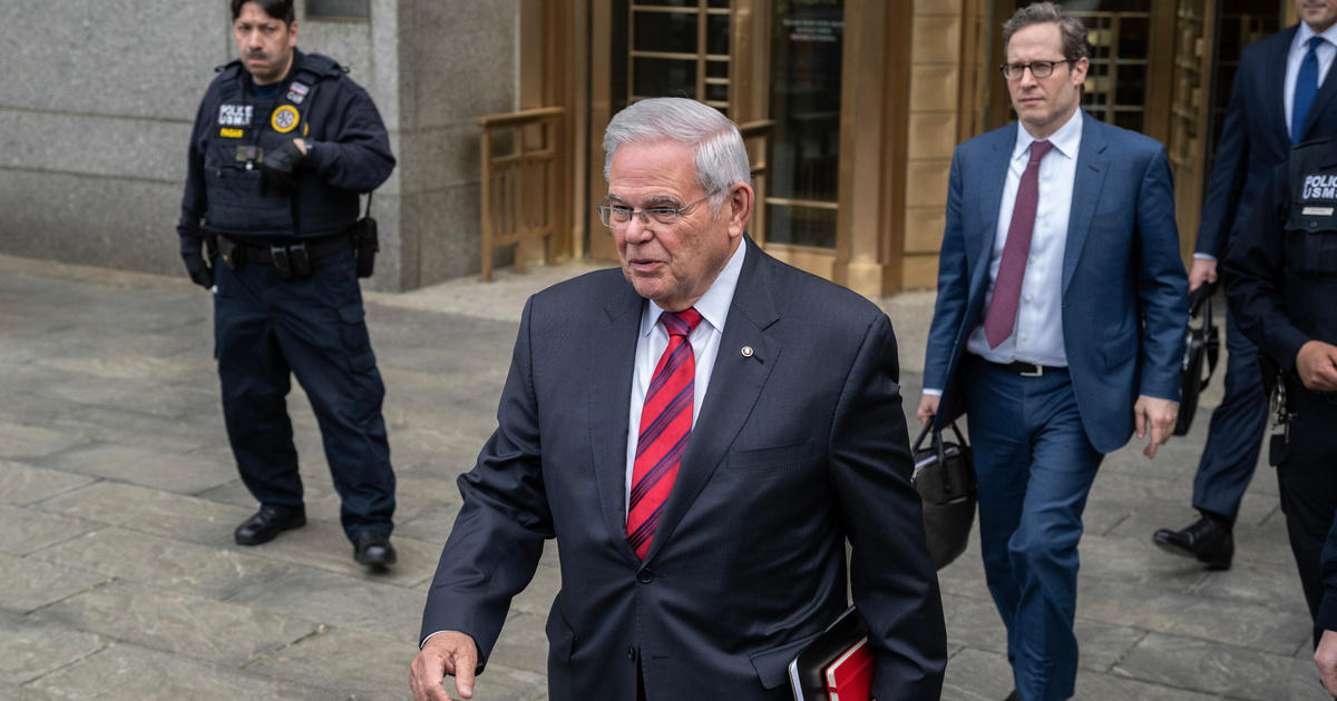 Judge Blocks Key Evidence in Bob Menendez Bribery Trial