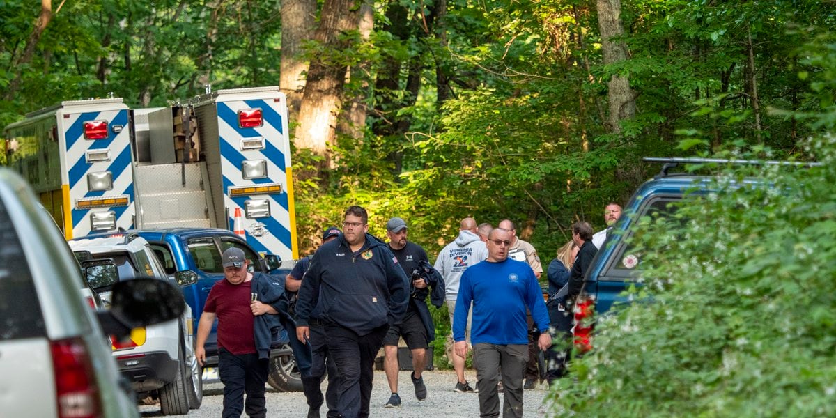 Featured image for Investigation reveals details of deadly plane crashes in DC and Virginia.