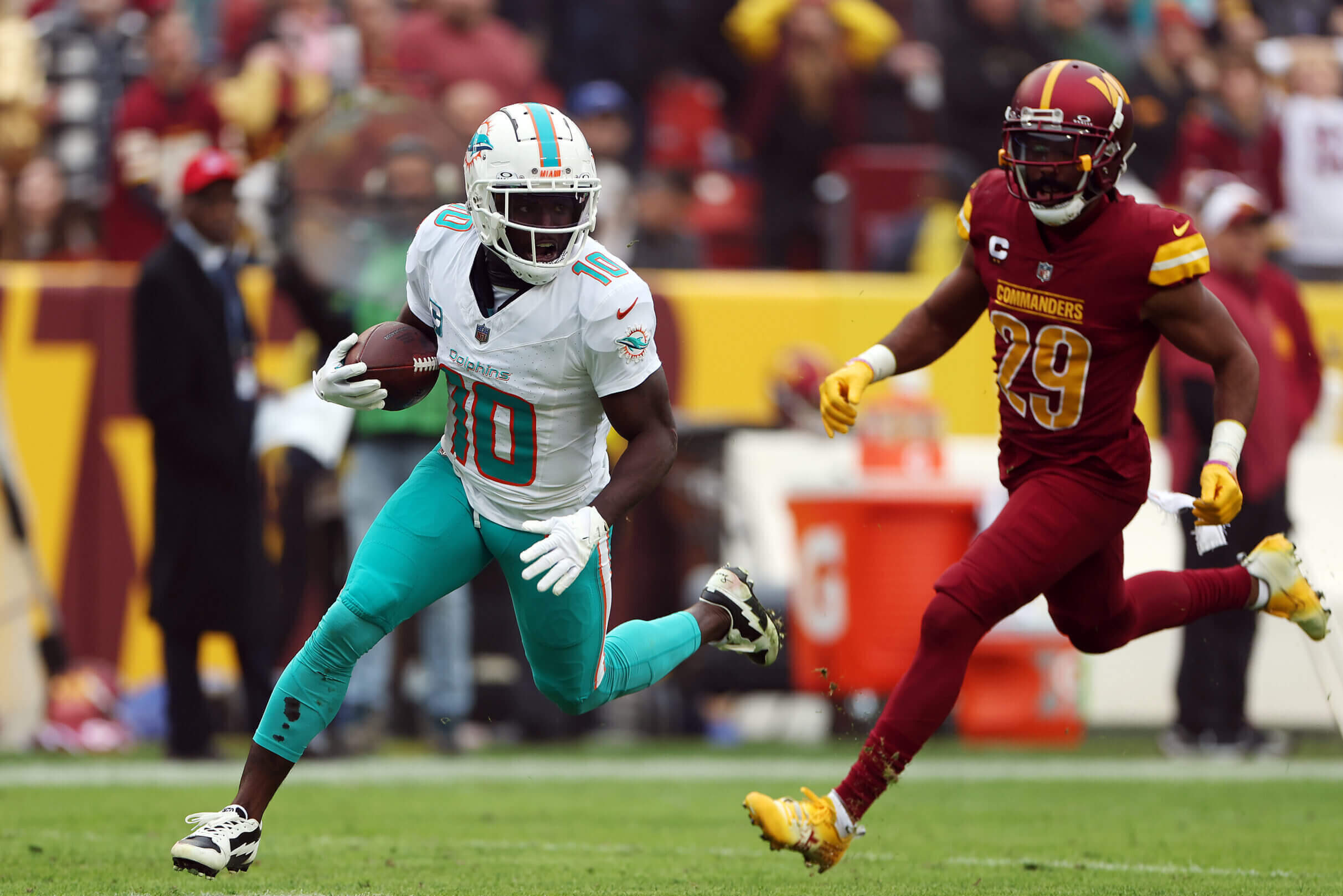 Week 13 Takeaways: 49ers' Playoff Potential and Tyreek's Target in Sight