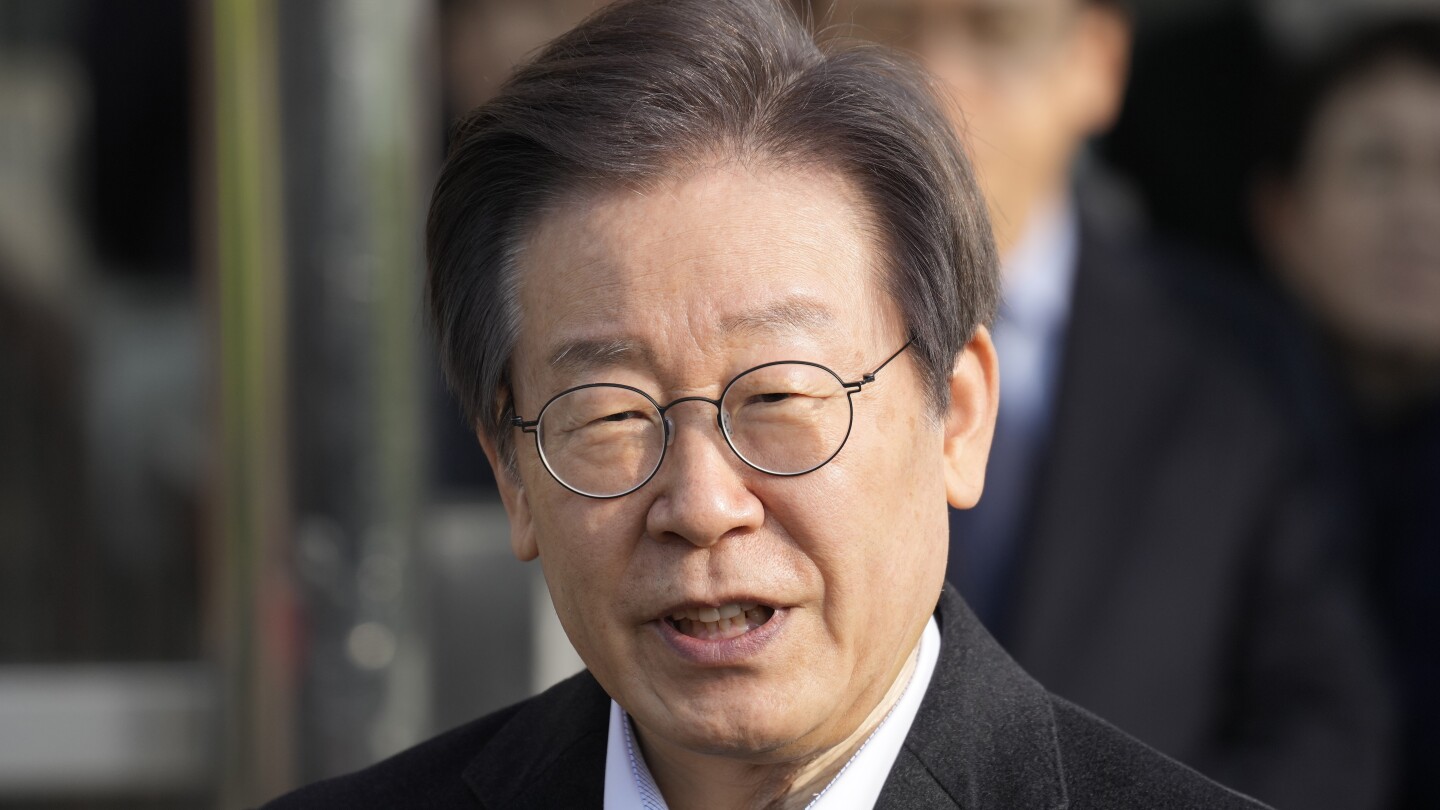 Featured image for "South Korean Opposition Leader Recovers from Near-Fatal Stabbing Attack"