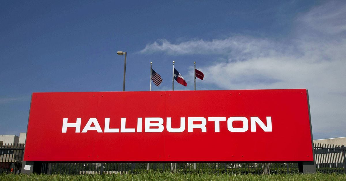 Featured image for Halliburton and Baker Hughes Beat Profit Estimates Despite North America Weakness