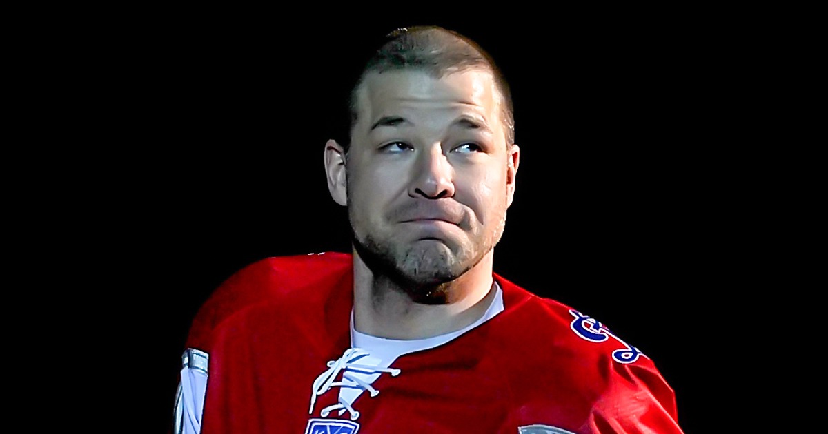 Featured image for Former NHL Player Chris Simon Dies at 52, Family Suspects CTE and Suicide