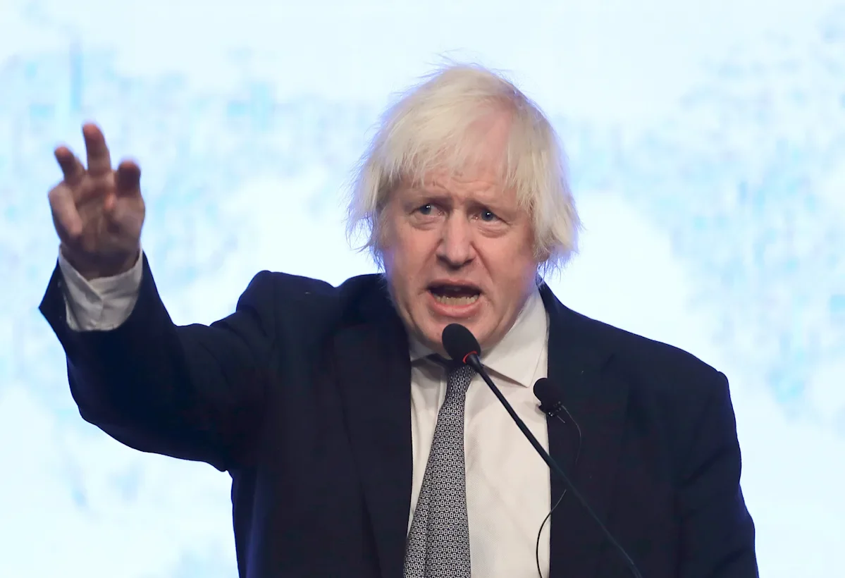 Johnson urges allied noncombat troops to Ukraine ahead of ceasefire