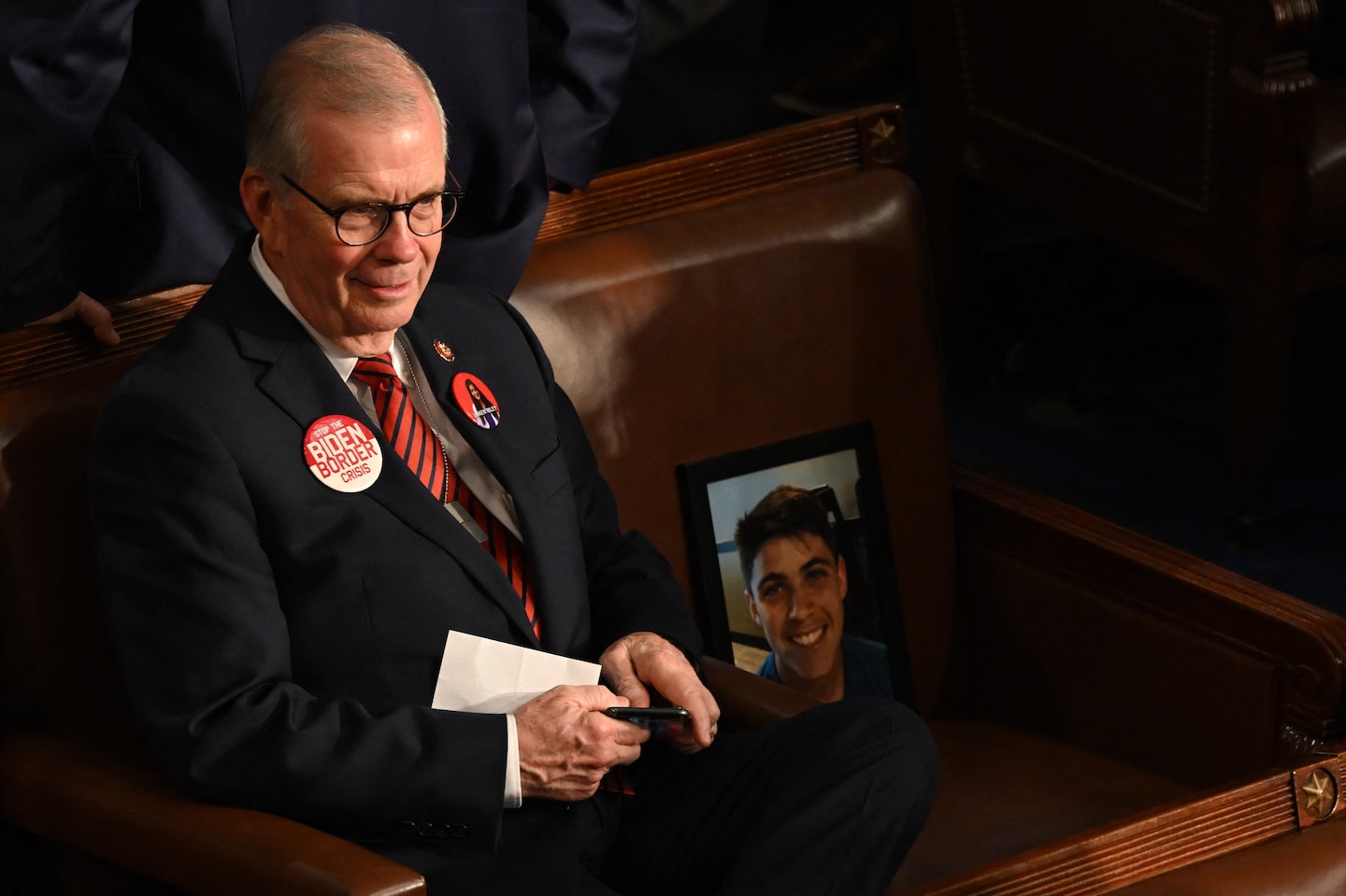 "Michigan Congressman Sparks Controversy with Call to Use Nuclear Strikes on Gaza"