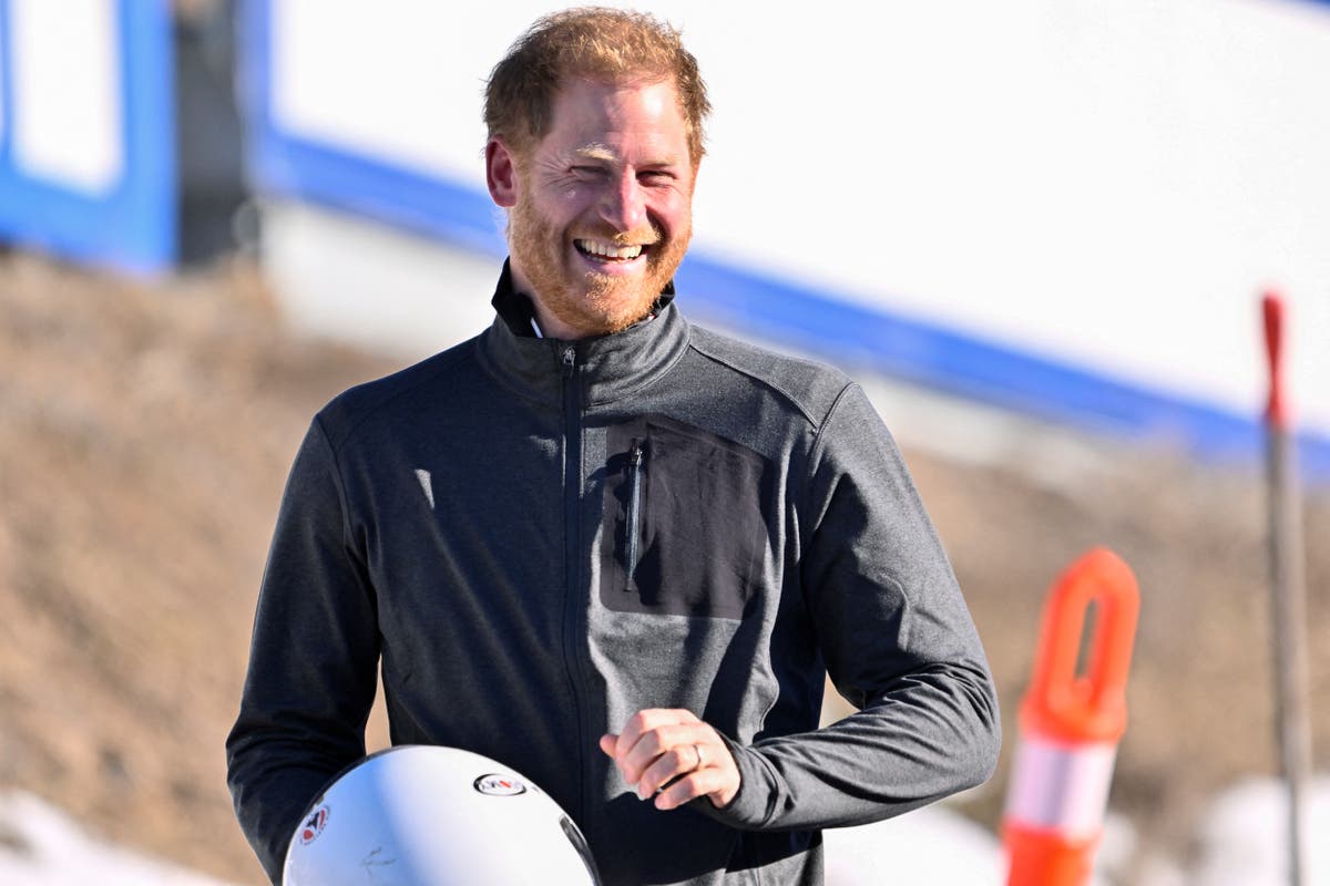 "Harry Contemplates American Citizenship Amid 'Amazing' US Experience"