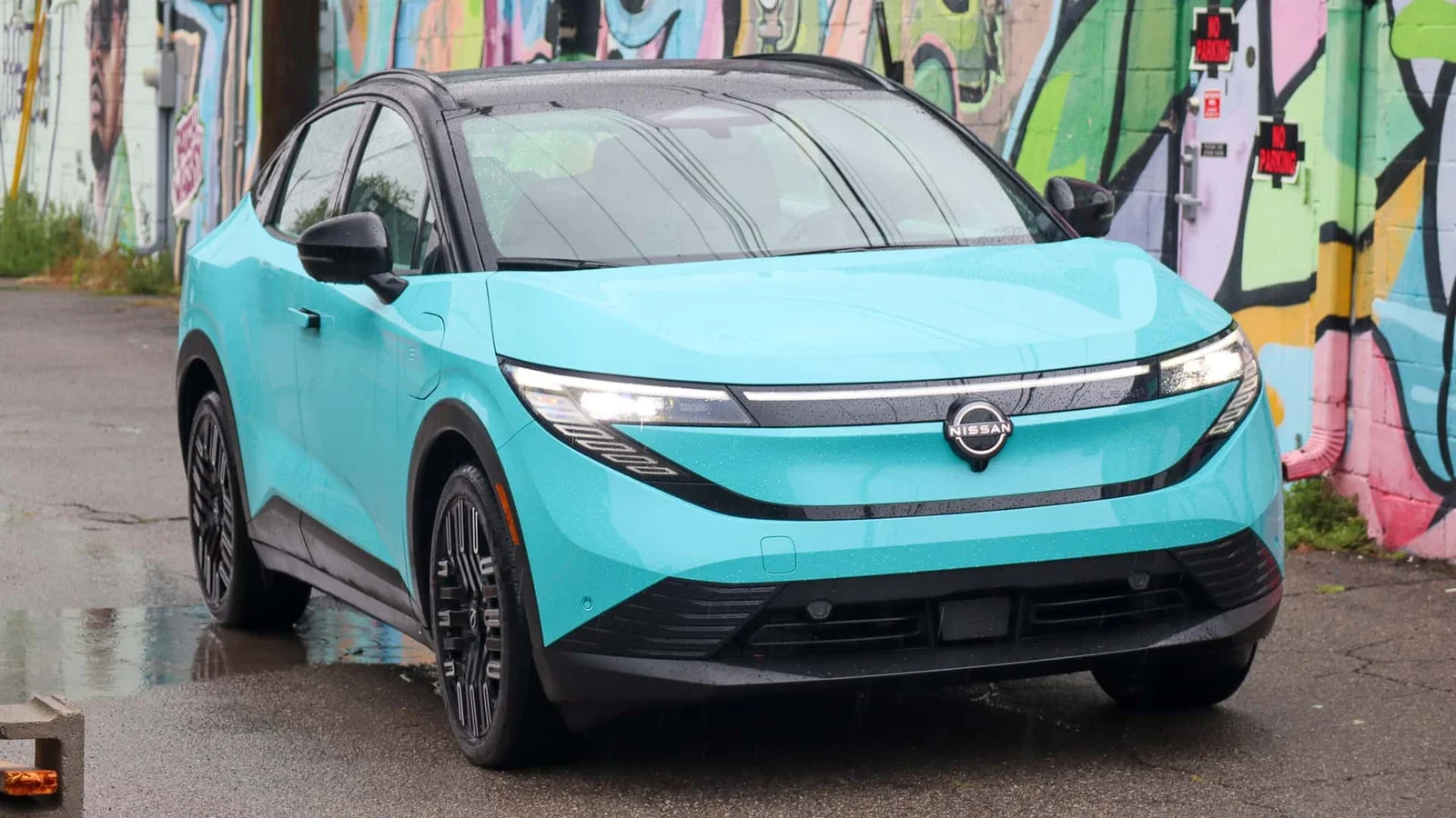 Gas Surge Triggers Rise in EV Searches, Edmunds Finds