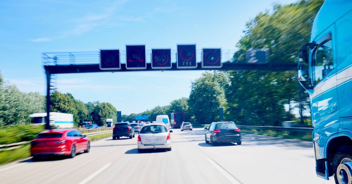Featured image for German Couple's Reckless Highway Encounter Nearly Causes Major Crash