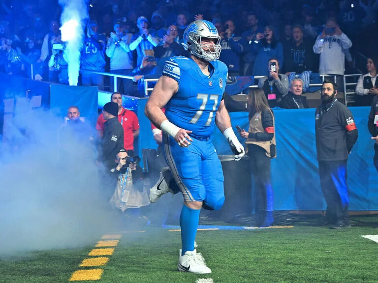 Lions' Frank Ragnow Retires at 29, Leaving Big Gap at Center