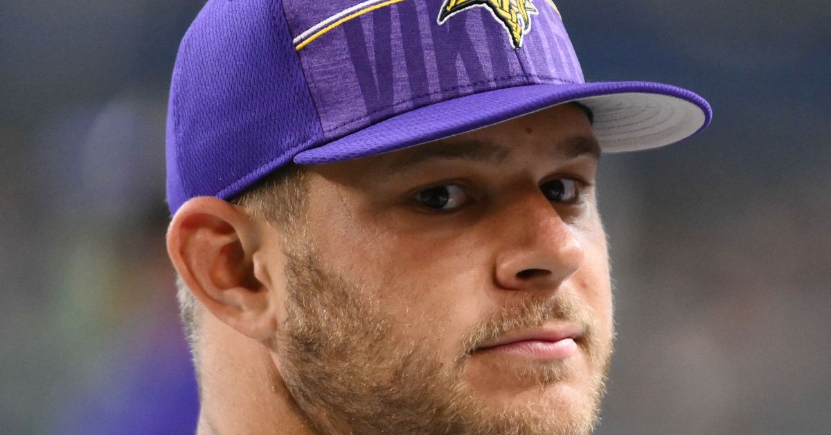 "Vikings vs. Chargers: Injury Reports and Predictions for Week 3"