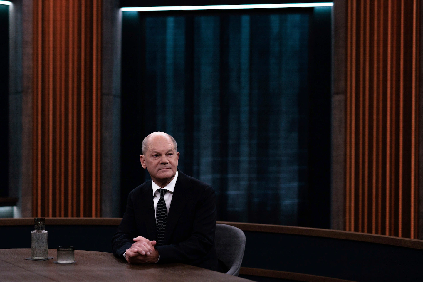 Featured image for Germany to Hold February Snap Elections After Government Collapse