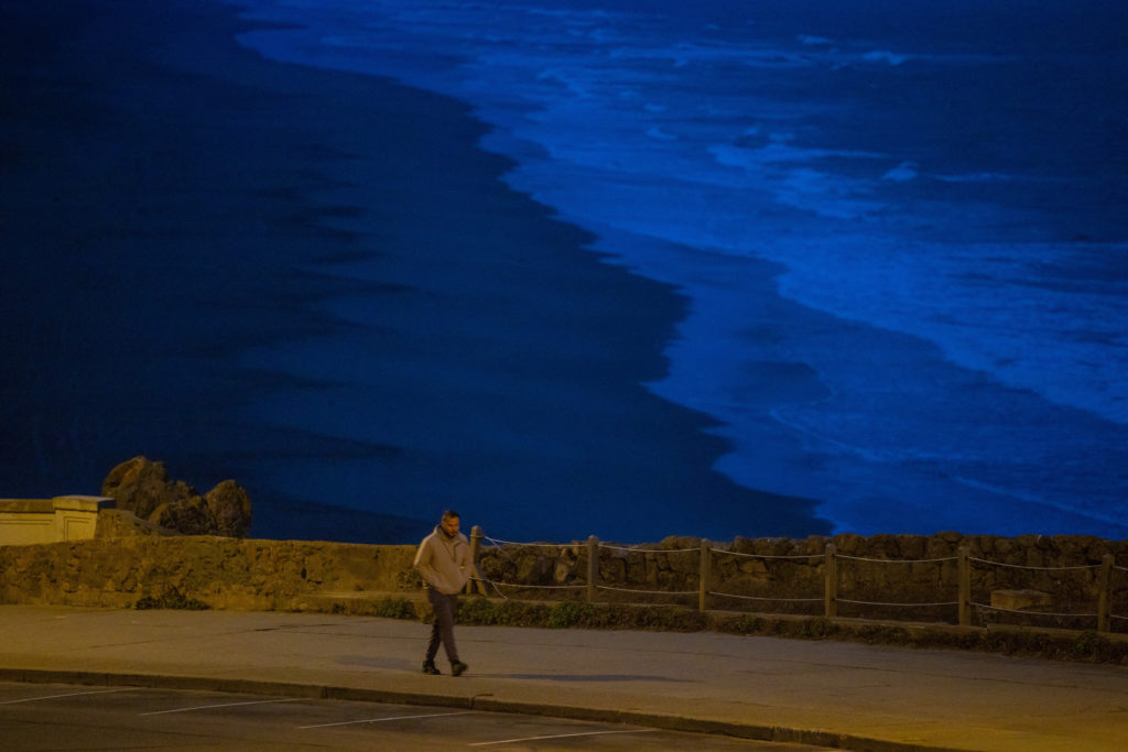 Tsunami Warnings Eased as Waves Hit US West Coast Following Russian Earthquake