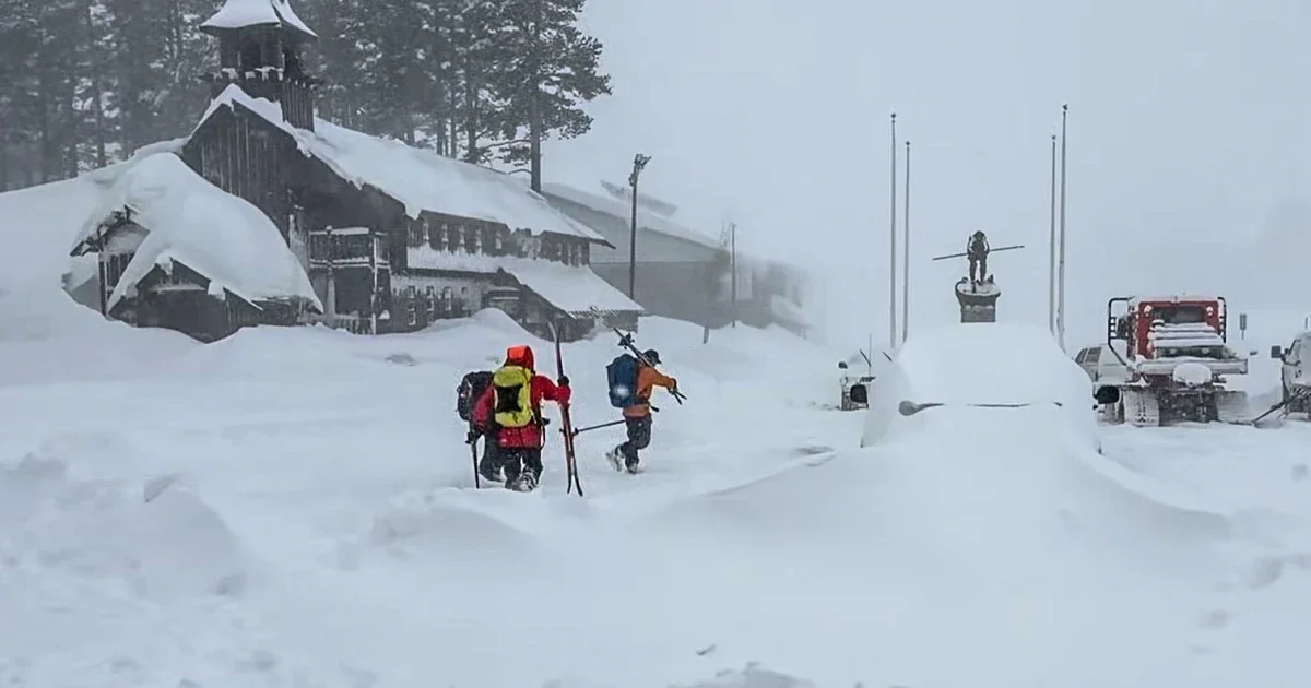 Avalanche near Lake Tahoe leaves 10 skiers missing as rescuers race through treacherous conditions