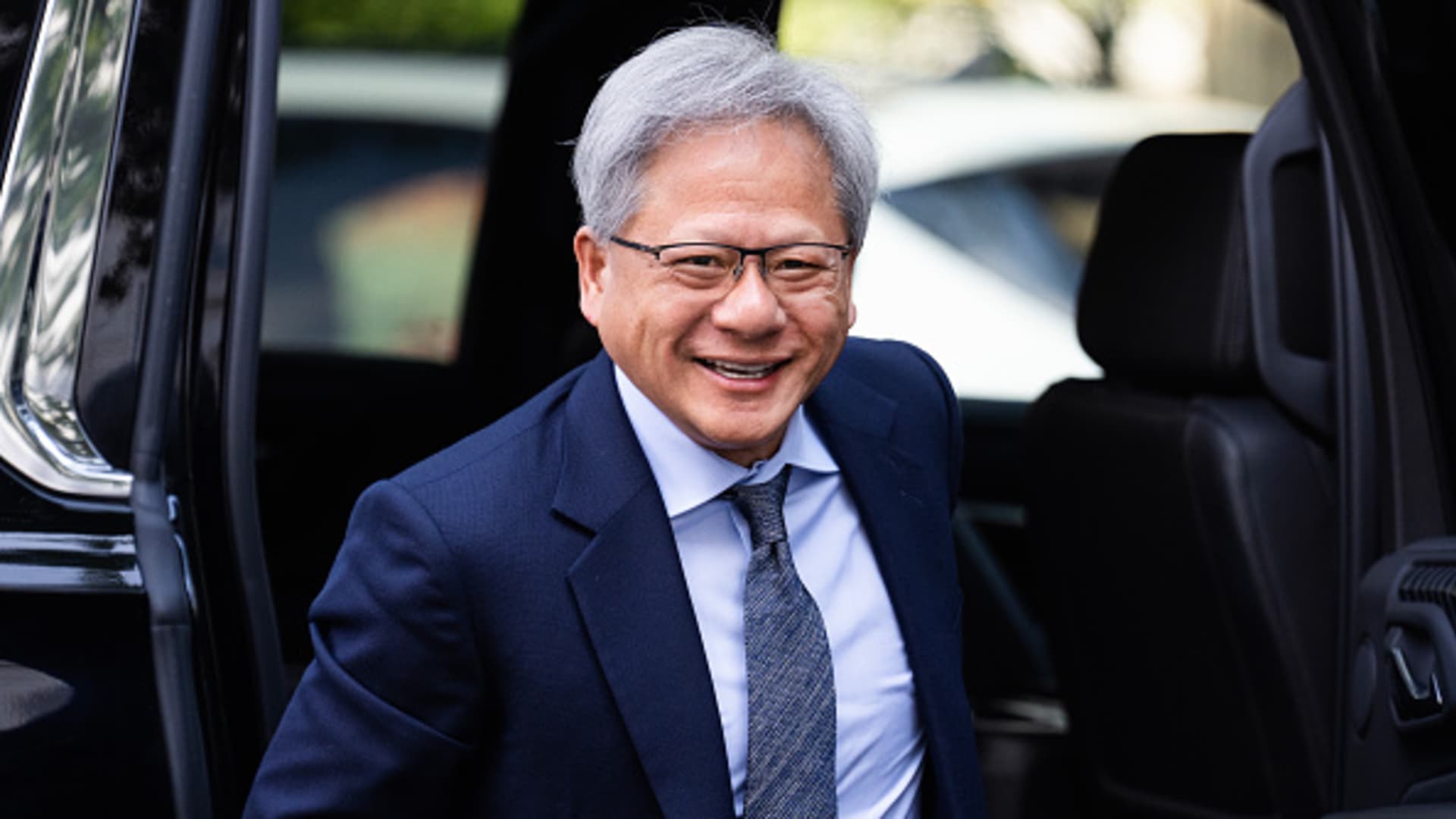 "Nvidia Surpasses Amazon and Google in Market Value Amid AI Chip Boom"
