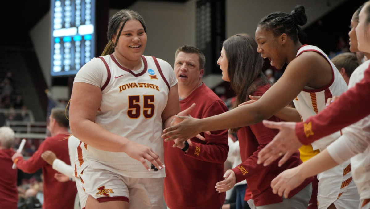 Featured image for "Controversy Erupts Over Des Moines PD's Congrats to Iowa State's Audi Crooks"