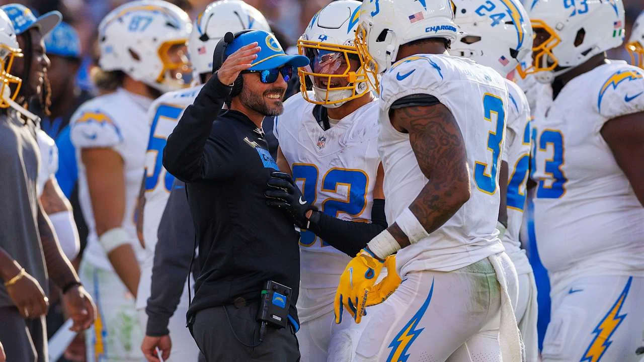 Peers Praise Jesse Minter's Teaching and IQ as Ravens Hire Him