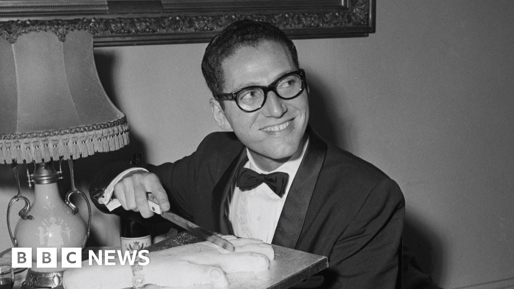 Featured image for Legendary Satirist and Musician Tom Lehrer Dies at 97