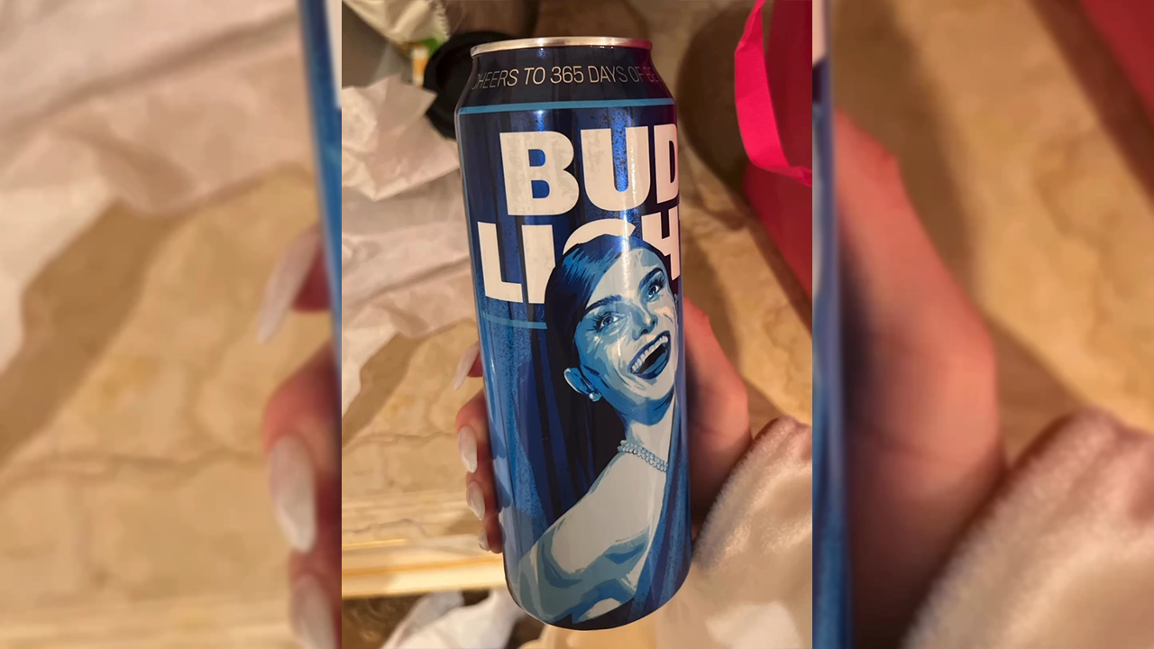 "Bud Light's Inclusivity Marketing Sparks Controversy Among Country Music Fans and Republicans"