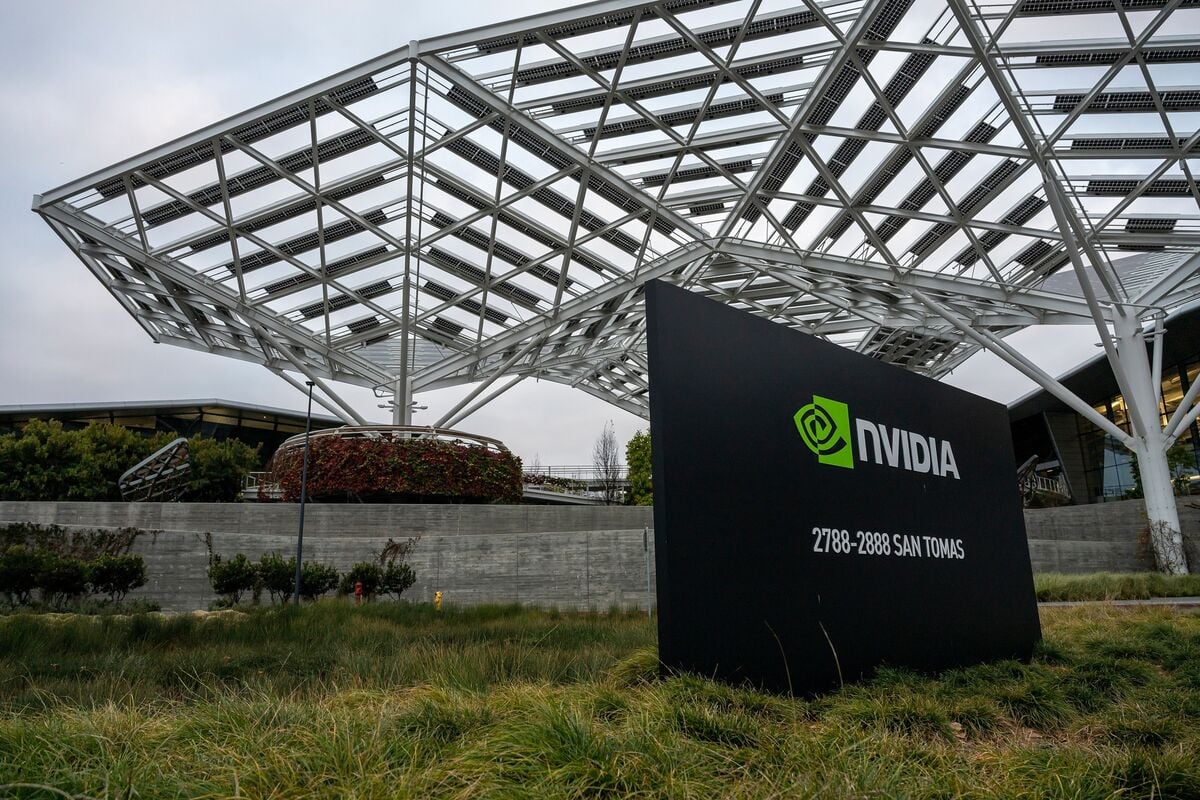 Featured image for Nvidia's Stock Decline Deepens Amid AI Growth Concerns and Market Volatility