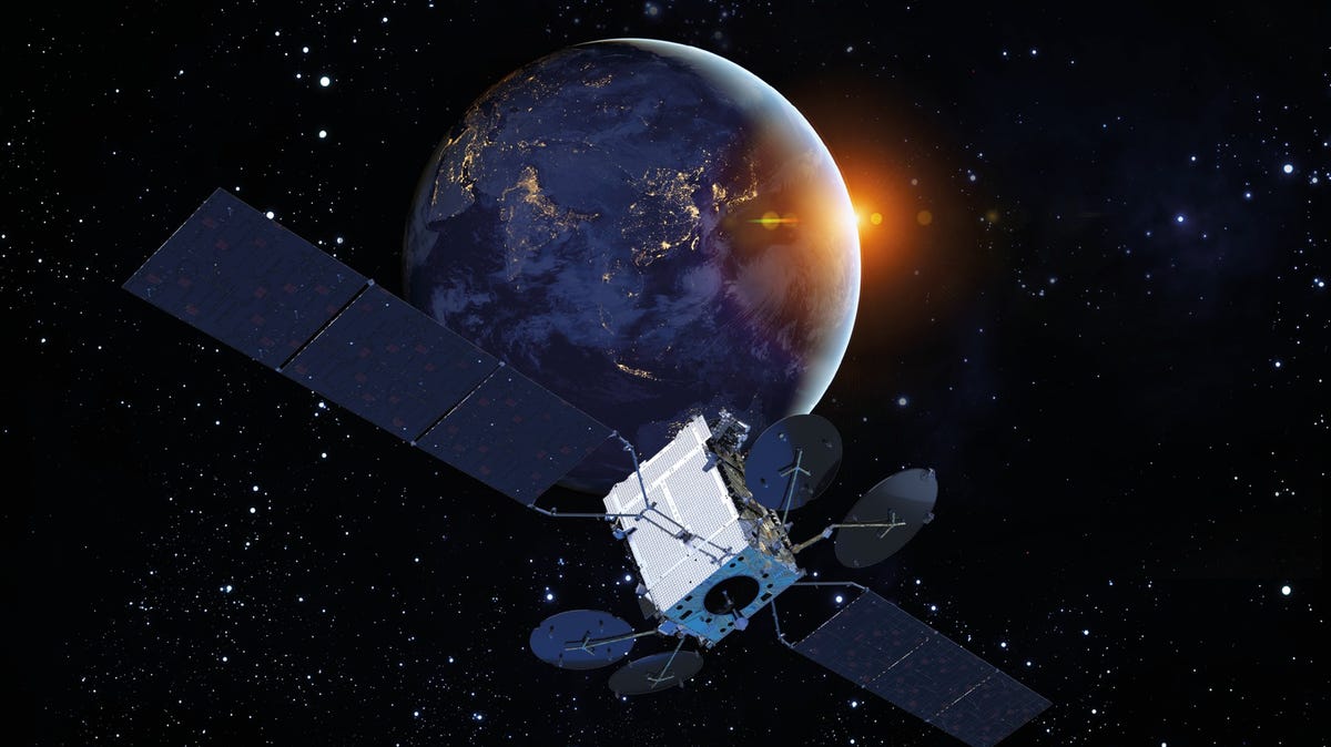 "SpaceX Successfully Launches Indonesian Telkomsat Satellite from Cape Canaveral"