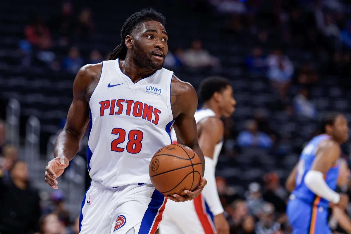 Featured image for Isaiah Stewart Suspended 3 Games by NBA for Altercation with Drew Eubanks