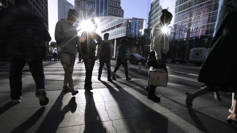 US Economy Resilient Amid Crises, But Recession Still Possible, Say Economists
