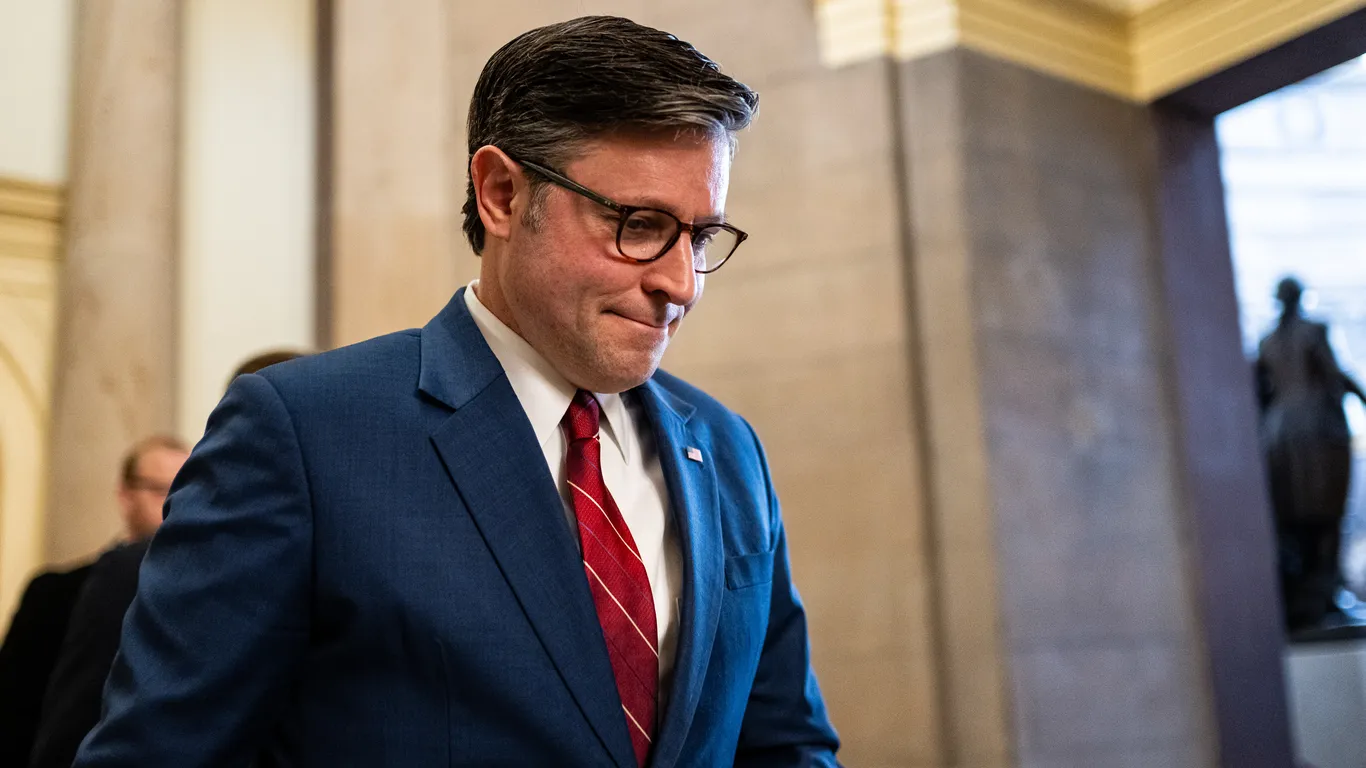 Featured image for House Moves to Block Senate's Phone Record Lawsuit Provision