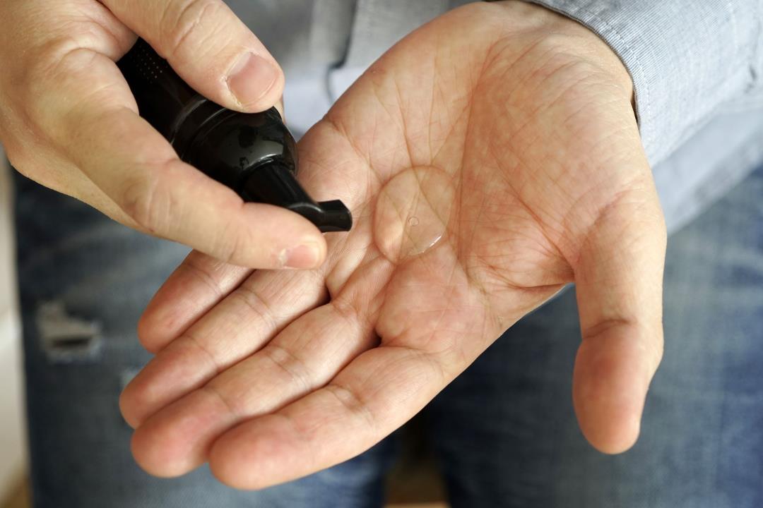 Featured image for "Revolutionary Male Birth Control Gel Shows Rapid Effectiveness"