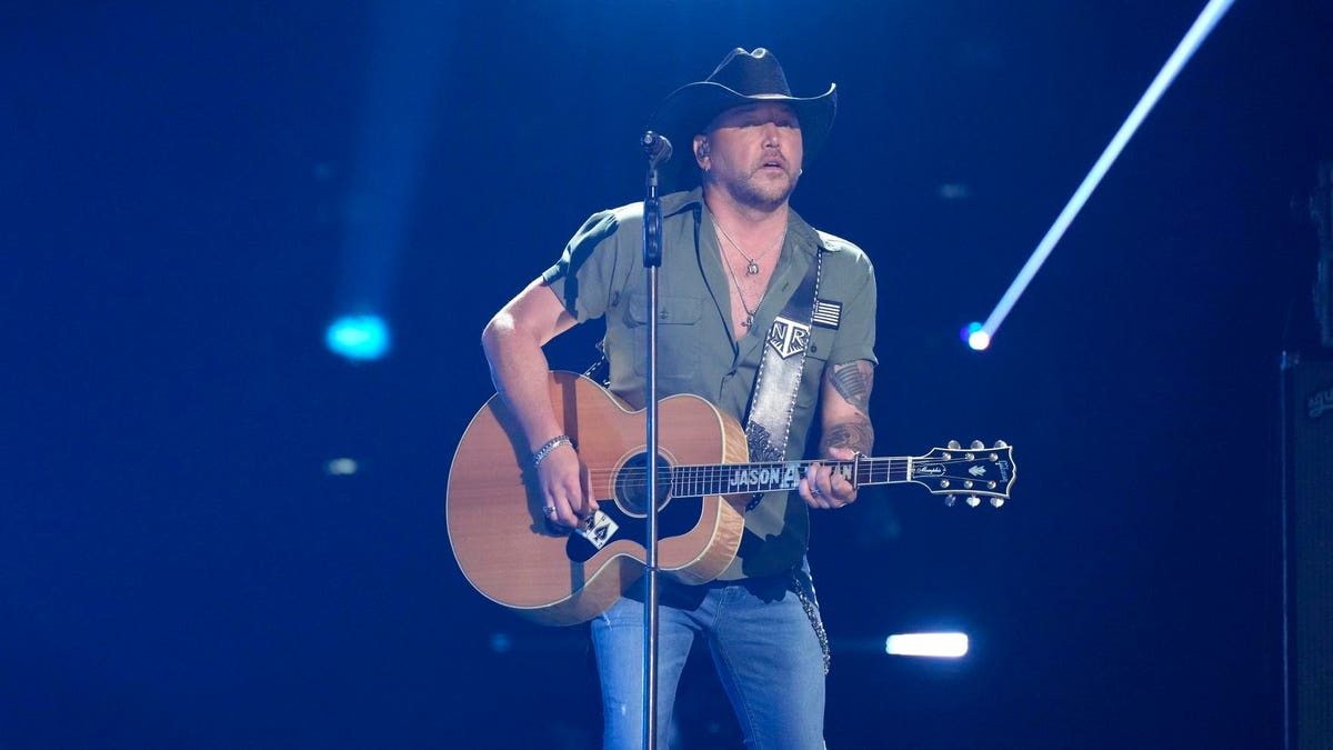 Featured image for Jason Aldean's Controversial Music Video and Lyrics Stir Backlash