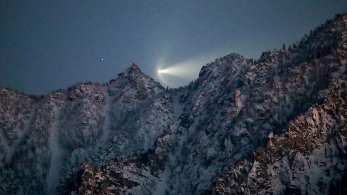 "Southern California Sky Lights Up as SpaceX Launches Falcon 9 Rocket"