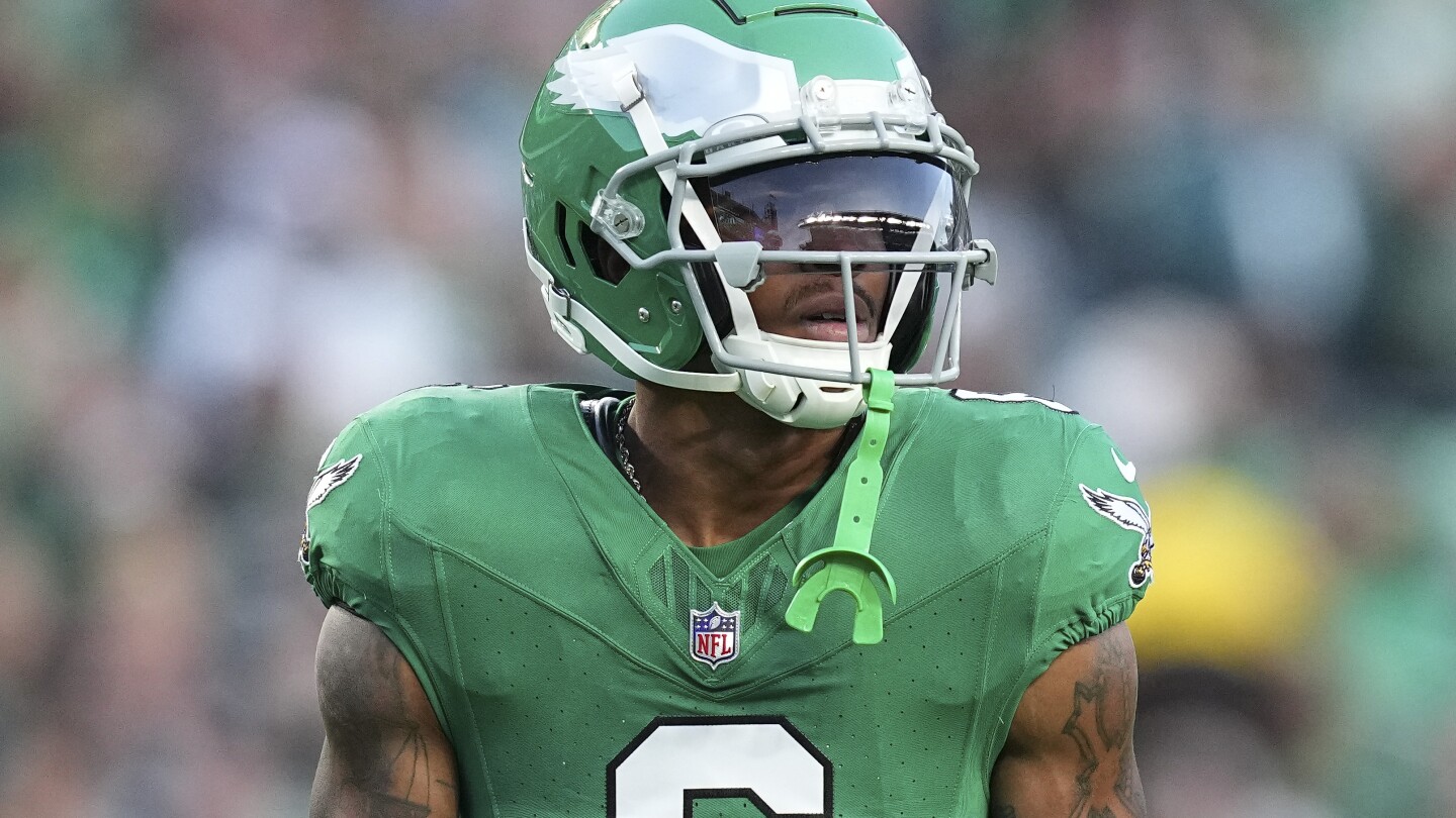 Featured image for DeVonta Smith's Practice Return Boosts Eagles Ahead of Ravens Clash