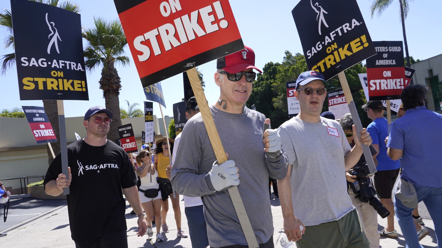 Hollywood Strikes: Residuals, Directors, Businessmen, and VFX Artists in Turmoil